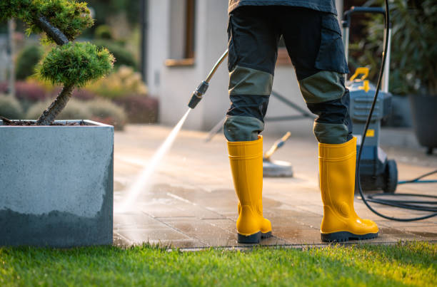 Professional Pressure Washing in Macon, MO